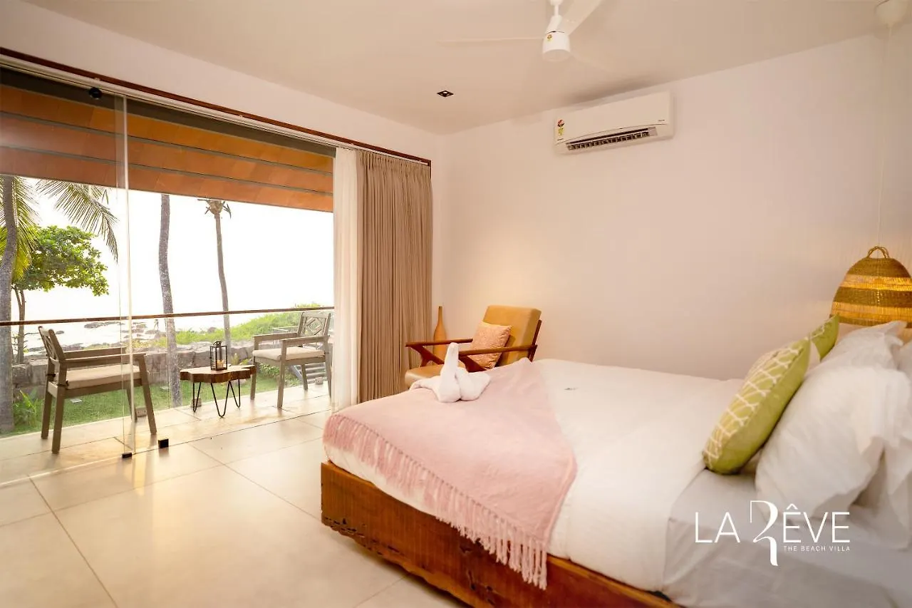 La Reve The Beach Villa Malappuram 0*,